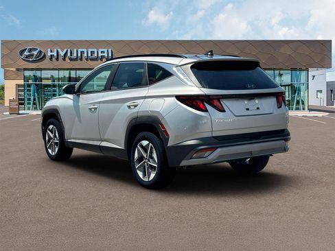 Used 2025 Hyundai Tucson SEL FWD image 24