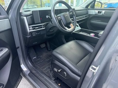 Used 2024 Hyundai Santa Fe SEL AWD/4WD image 7