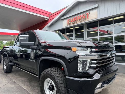 Used 2022 Chevrolet Silverado 3500 High Country w/ Z71 Off-Road Package AWD/4WD image 15