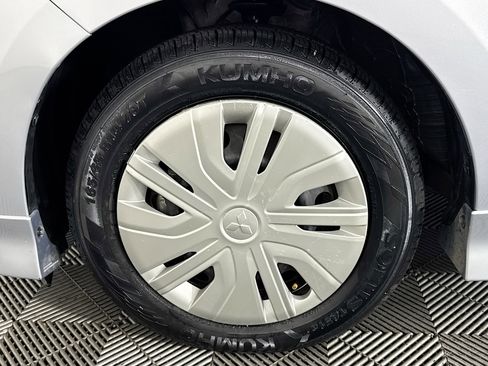 Used 2022 Mitsubishi Mirage ES image 36