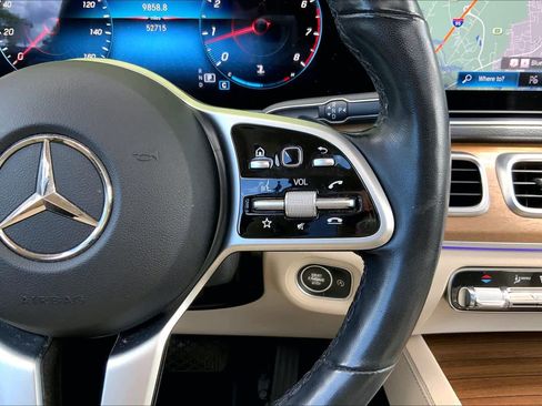 Used 2023 Mercedes-Benz GLE 350 4MATIC image 25
