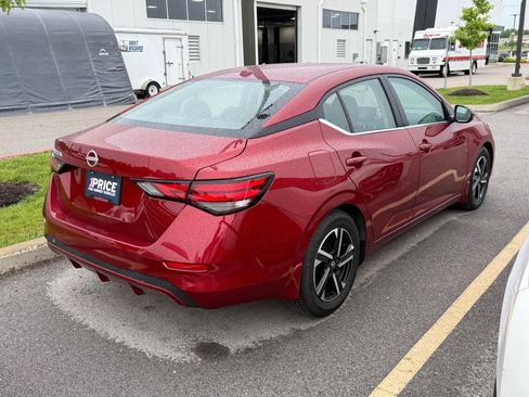 Used 2025 Nissan Sentra SV w/ All-Weather Package FWD image 7