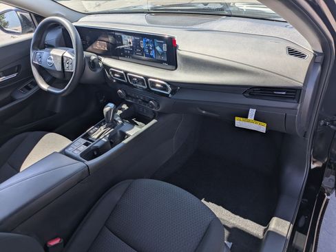 Used 2026 Nissan Sentra S w/ S Cold Weather Package FWD image 32