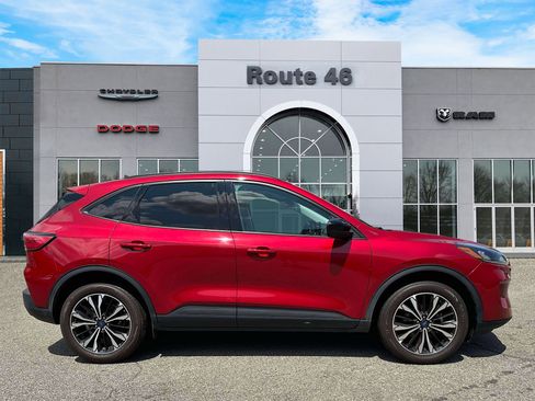 Used 2022 Ford Escape SEL w/ SEL Stealth AWD Package image 6