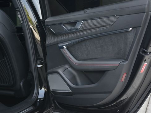 Used 2025 Audi RS 6 performance AWD/4WD image 29