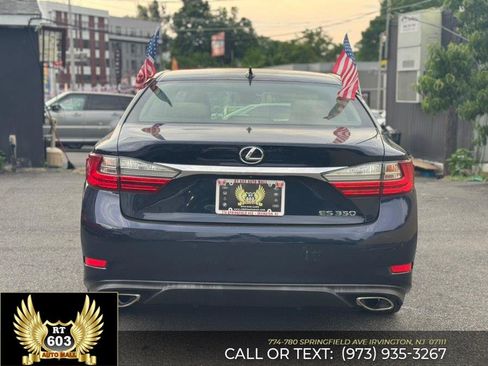 Used 2017 Lexus ES 350 w/ Navigation System Package FWD image 5