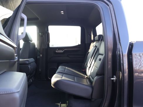 Certified 2024 GMC Sierra 1500 SLT image 42