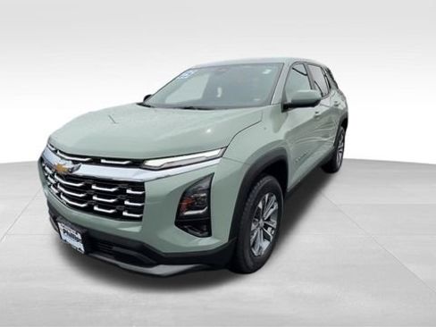 Certified 2025 Chevrolet Equinox LT w/ Safety and Technology Package AWD/4WD image 4