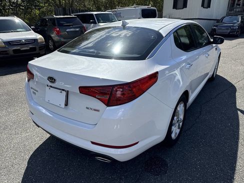 Used 2011 Kia Optima EX image 4