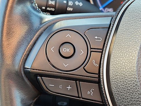 Used 2019 Toyota RAV4 XSE image 22