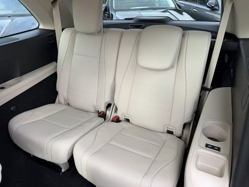 Used 2025 Mercedes-Benz GLS 450 4MATIC image 14