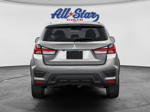 Used 2026 Mitsubishi Outlander Sport LE AWD/4WD image 5