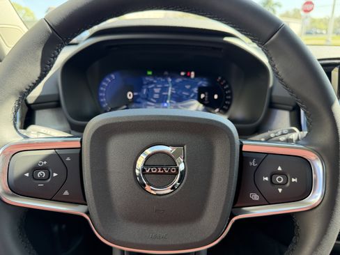 New 2026 Volvo XC40 B5 Core image 29