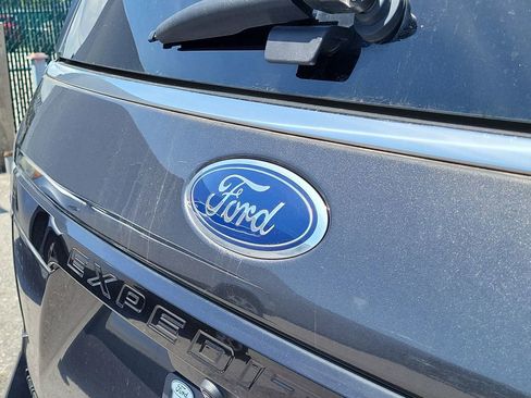 Used 2021 Ford Expedition Max Limited RWD image 8