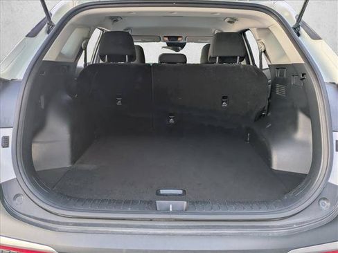 Used 2025 Kia Sportage LX FWD image 6