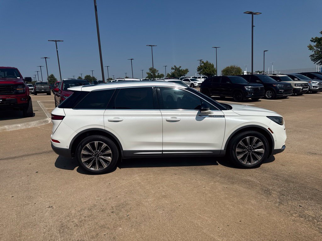 Used 2020 Lincoln Corsair Reserve w/ Equipment Group 201A AWD/4WD image 2
