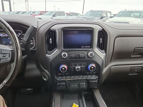 Used 2019 GMC Sierra 1500 Denali w/ Denali Ultimate Package image 16
