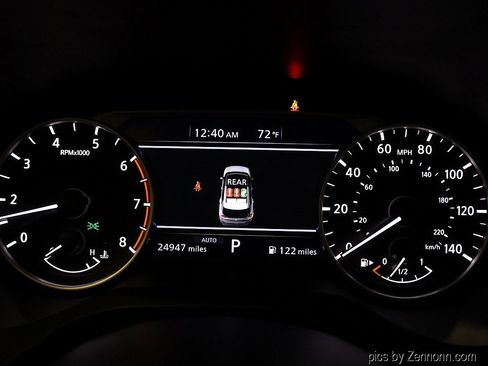 Used 2023 Nissan Rogue S AWD/4WD image 16