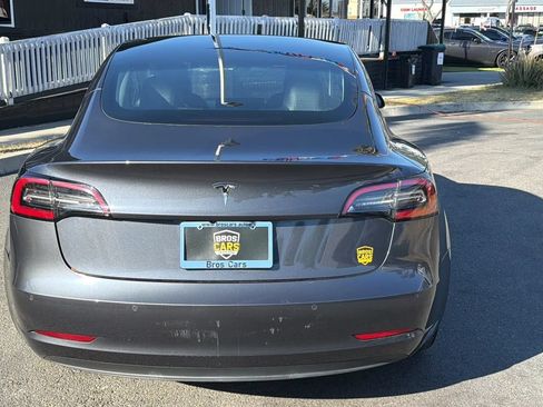 Used 2021 Tesla Model 3 Standard Range Plus RWD image 8