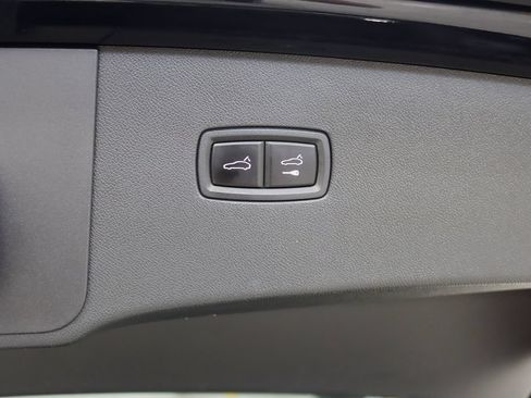 Used 2023 Porsche Cayenne S AWD/4WD image 41