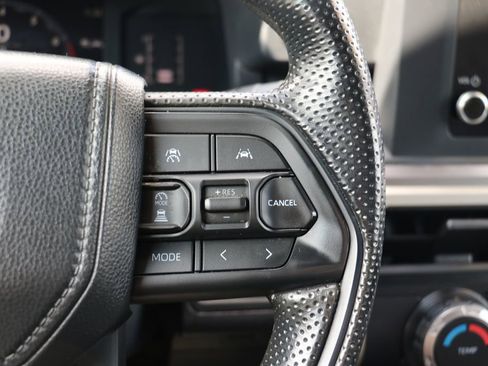 Used 2024 Toyota Tacoma SR5 AWD/4WD image 10