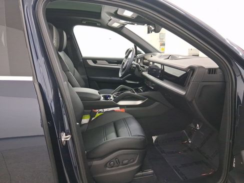 New 2026 Porsche Cayenne E-Hybrid image 37