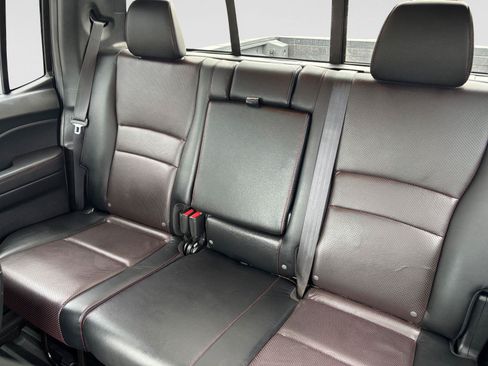 Used 2017 Honda Ridgeline Black Edition image 13