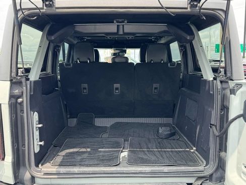 Used 2023 Ford Bronco Wildtrak AWD/4WD image 6