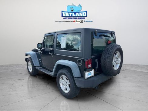 Used 2012 Jeep Wrangler Sport image 3