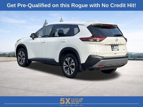 Used 2023 Nissan Rogue SV image 22