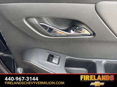 Certified 2023 Chevrolet Traverse LT w/ Midnight/Sport Edition image 35