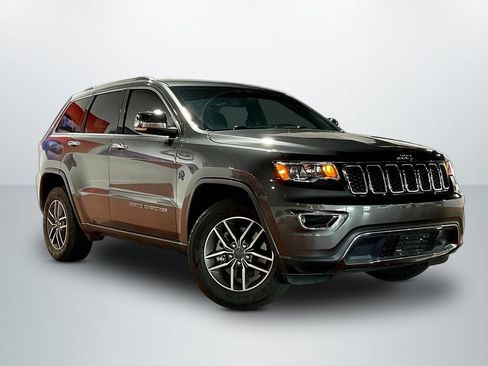 Used 2021 Jeep Grand Cherokee Limited AWD/4WD image 3