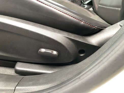 Used 2020 Chevrolet Sonic Premier image 24