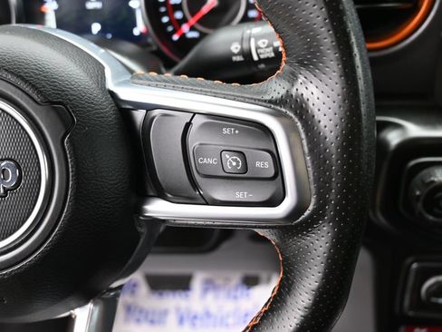 Used 2022 Jeep Gladiator Mojave w/ LED Lighting Group AWD/4WD image 19