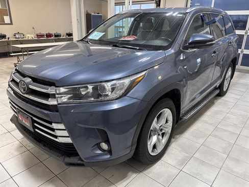 Used 2018 Toyota Highlander Limited image 1