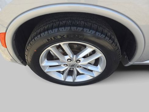 Used 2024 Dodge Durango GT image 37