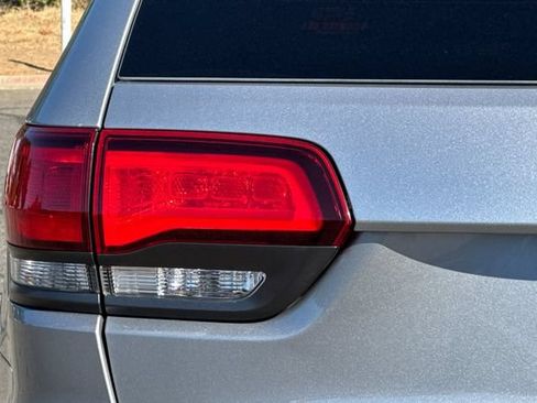 Used 2021 Jeep Grand Cherokee High Altitude AWD/4WD image 48