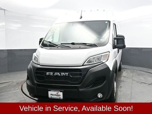 Used 2025 RAM ProMaster 2500 w/ Convenience Group image 2