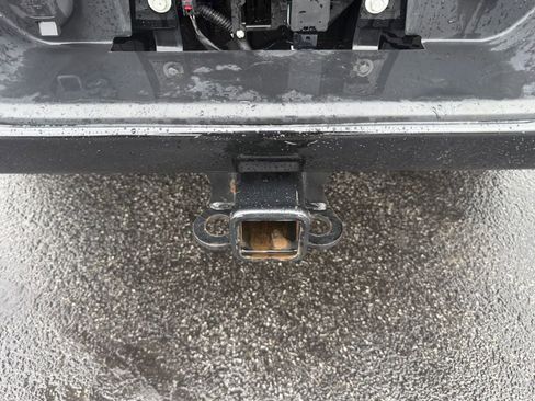 Used 2025 GMC Sierra 2500 AT4X AWD/4WD image 5