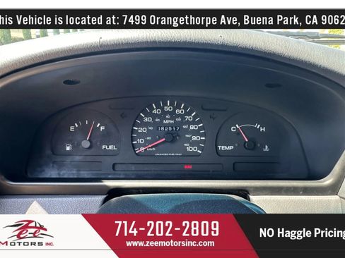 Used 1995 Nissan Pickup 2WD Regular Cab image 39