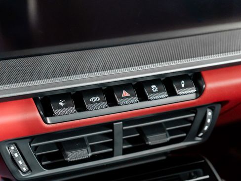 Used 2025 Porsche 911 Carrera S w/ Premium Package image 38