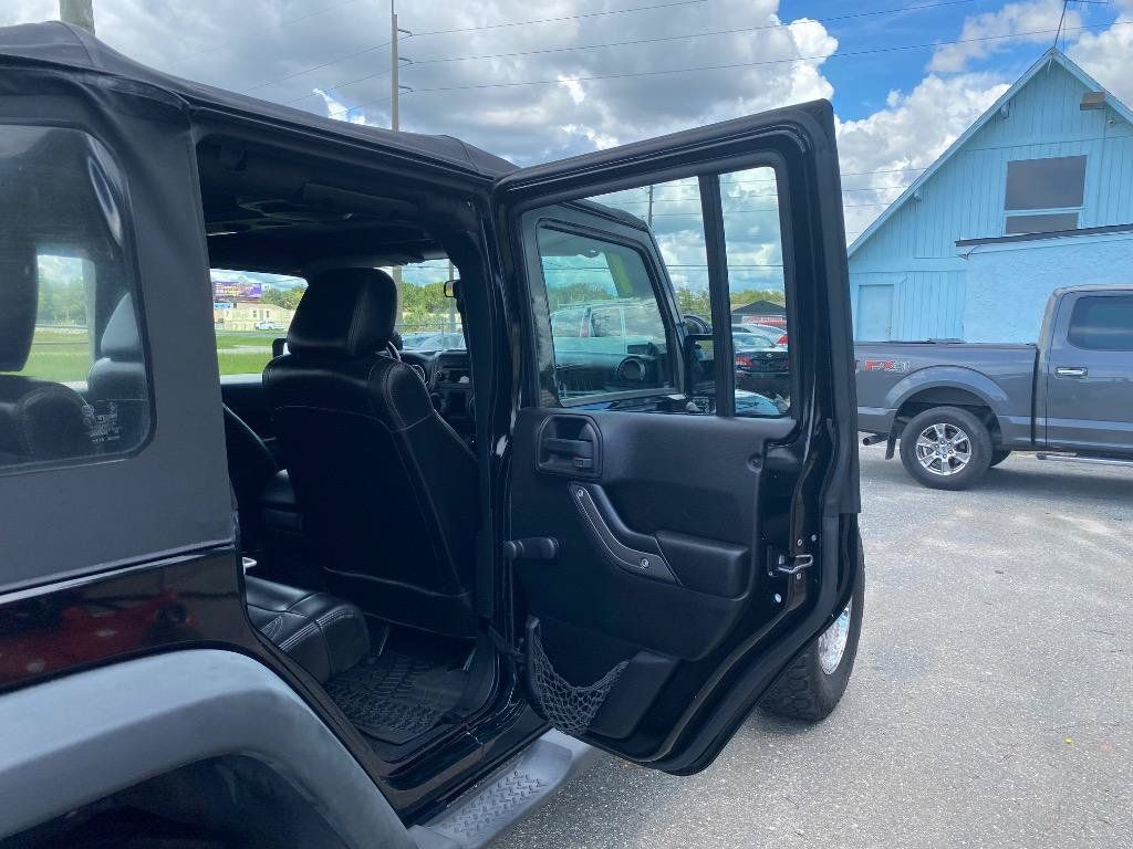 Used 2011 Jeep Wrangler Unlimited Sport w/ Connectivity Group AWD/4WD image 19