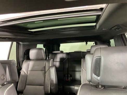 Used 2021 Cadillac Escalade Sport w/ LPO, ONYX Package image 34