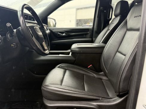 Used 2021 GMC Yukon Denali image 19