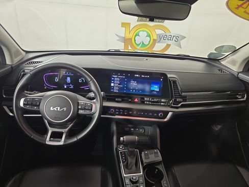 Used 2024 Kia Sportage EX FWD image 13