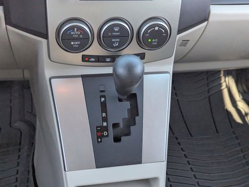 Used 2008 MAZDA MAZDA5 Sport image 23