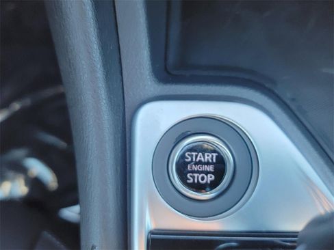 Certified 2023 Nissan Sentra SV image 25