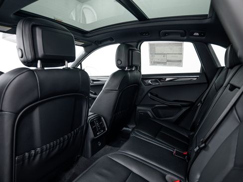 New 2026 Porsche Macan S image 23