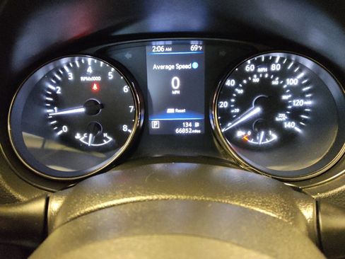 Used 2019 Nissan Rogue S image 23