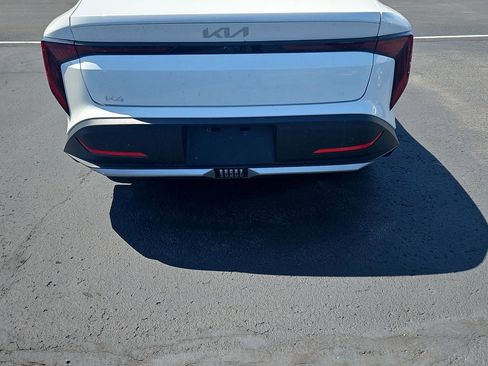 Used 2025 Kia K4 FWD image 4
